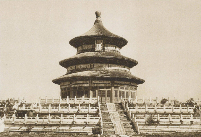 Bộ ảnh cũ ghi lại hình ảnh Bắc Kinh 100 năm trước: Phản ánh chân thực cuộc sống người dân, diện mạo cung nữ trong Tử Cấm Thành ra sao? - Ảnh 2.