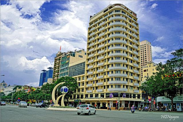 Phát hành 4.800 tỷ trái phiếu, DN sở hữu Daewoo Hanoi và loạt khách sạn tại TP HCM đang bị phong tỏa tài khoản, chờ kết luận về liên quan đến Vạn Thịnh Phát - Ảnh 3.