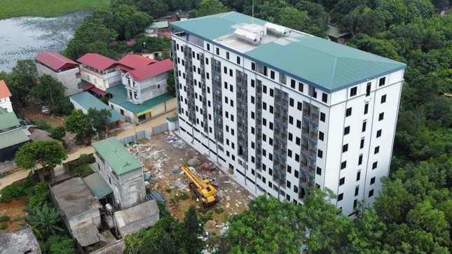 Phát hiện chung cư mini sai phép với 200 căn hộ ở ngoại thành Hà Nội - Ảnh 1.
