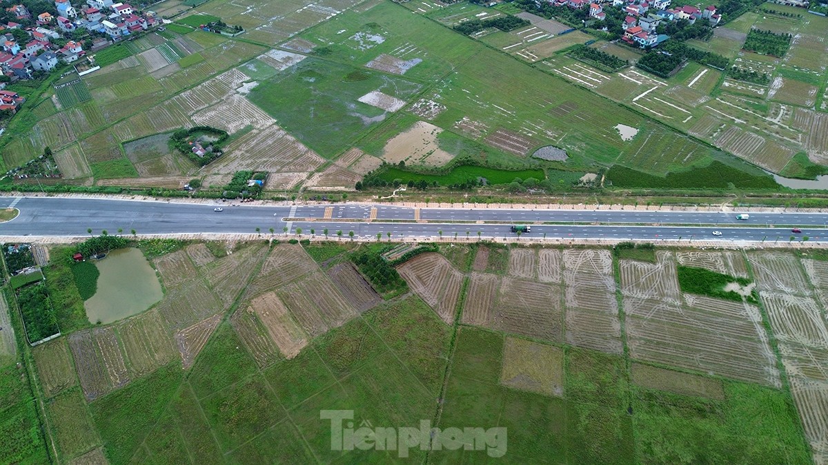 Bay trên con đường 'trăm tỷ' vừa thông xe, nối Khu đô thị vệ tinh Sóc Sơn với trung tâm Thủ đô - Ảnh 4.