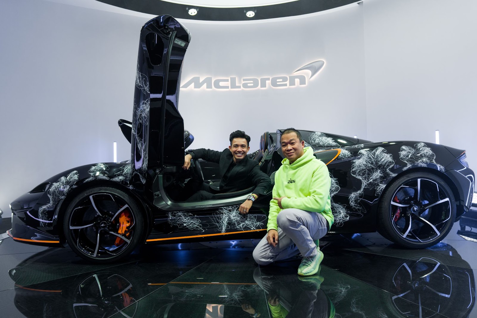 Siêu xe độc bản McLaren Elva của Minh Nhựa về Việt Nam: Giá khoảng 143 tỷ đồng - Ảnh 1.