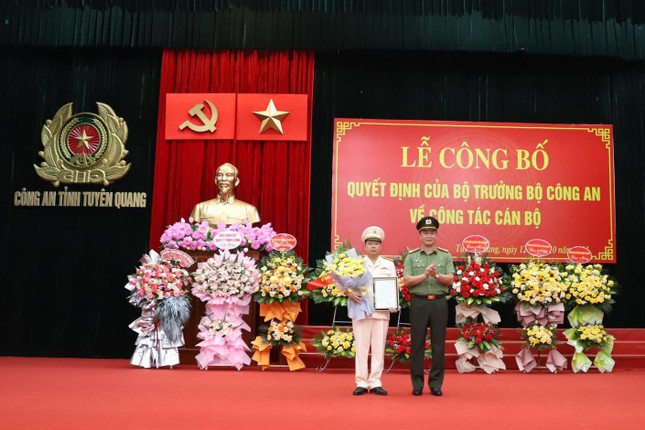 Bổ nhiệm Phó Giám đốc Công an tỉnh làm Phó Trưởng Ban Nội chính Tỉnh ủy Tuyên Quang - Ảnh 1.