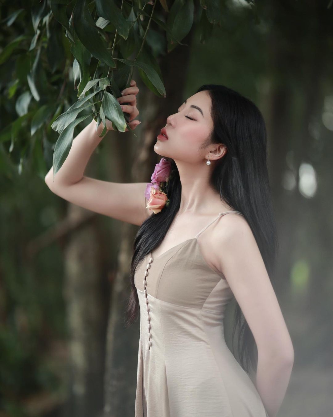 Nhan sắc đời thường của cô gái Việt kiều đăng quang Hoa hậu Trái Đất Việt Nam - Ảnh 10.