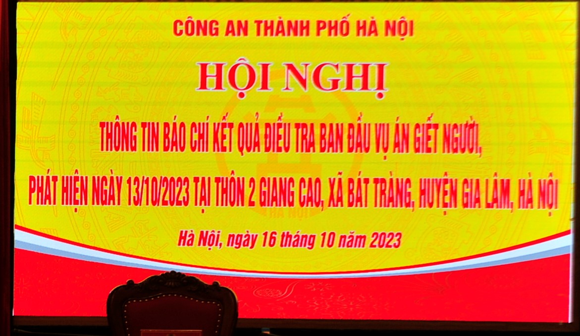 Công tác chuẩn bị trước giờ họp báo