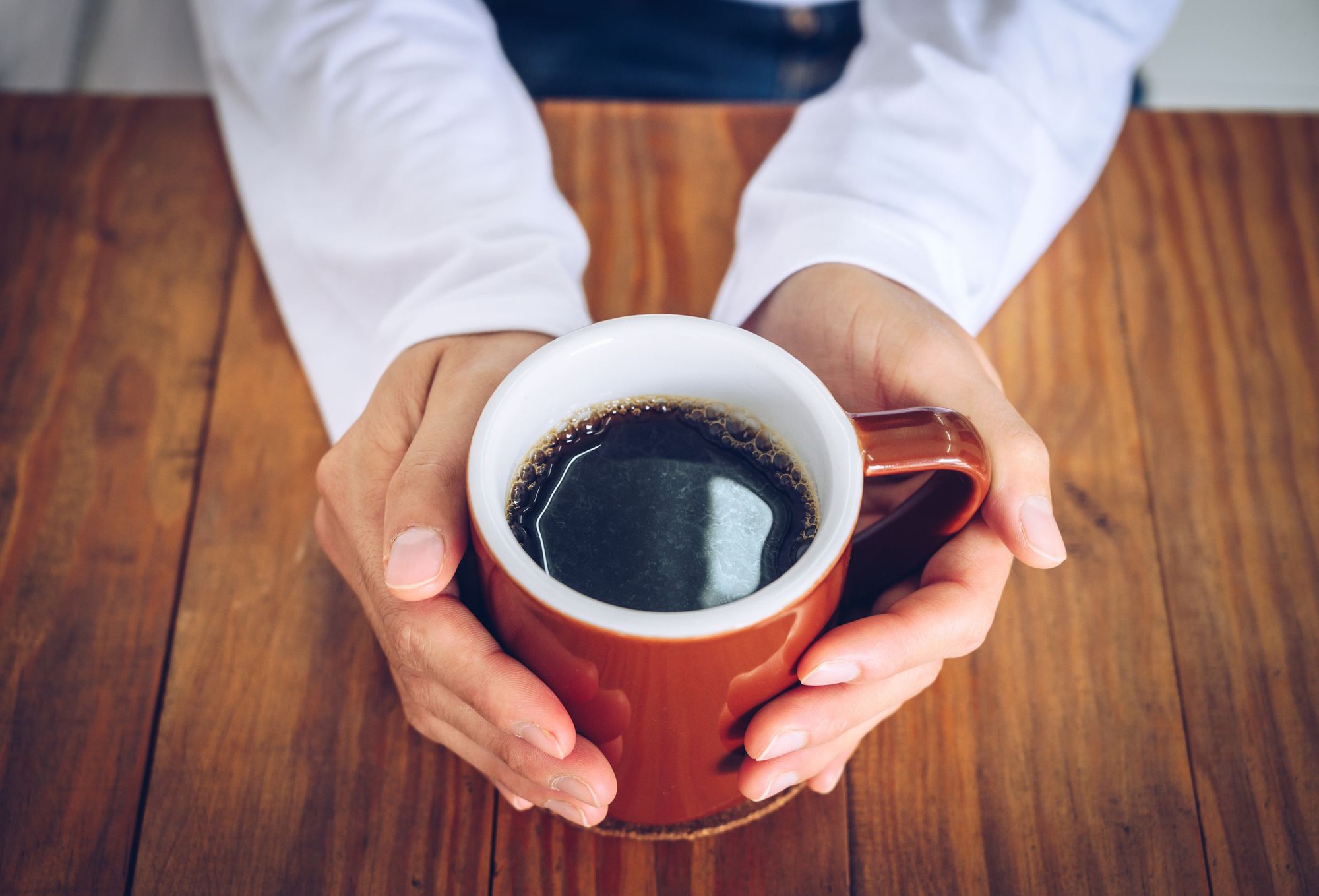 Nghiên cứu phát hiện số tách cà phê nên uống mỗi ngày để ngừa ung thư gan  - Ảnh 1.