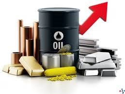 Thị trường ngày 18/10: Giá dầu, vàng, đồng, quặng sắt đồng loạt tăng, cao su cao nhất 16 tháng - Ảnh 1.