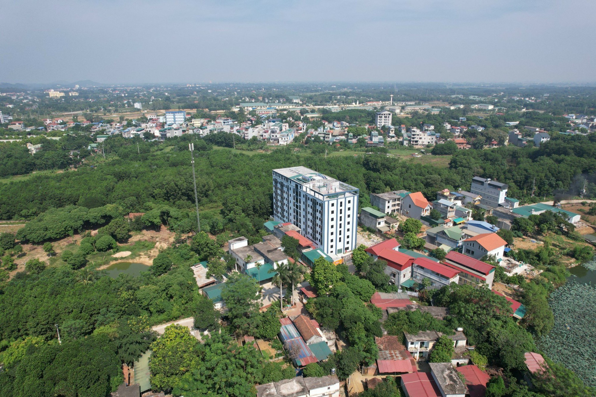 “Hô biến” tòa nhà từ 3 lên 9 tầng: Chủ đầu tư là ai, đã “bất chấp” thế nào? - Ảnh 3.