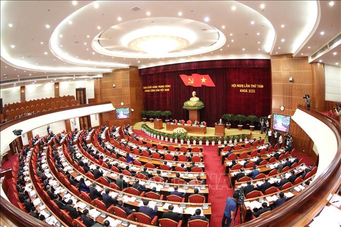 Hội nghị Trung ương 8 khóa XIII: Cách chức tất cả chức vụ trong Đảng đối với các đồng chí Lê Đức Thọ và Trịnh Văn Chiến - Ảnh 1.