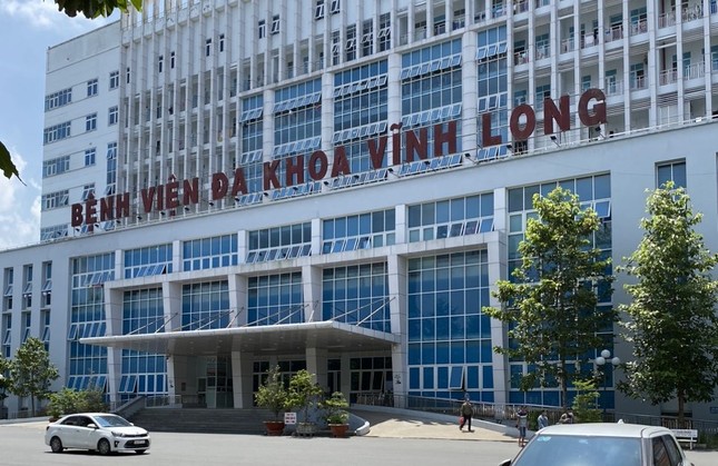 Cựu Giám đốc Bệnh viện Đa khoa Vĩnh Long nhận 'lại quả' 1,4 tỷ đồng từ Cty Việt Á - Ảnh 1.