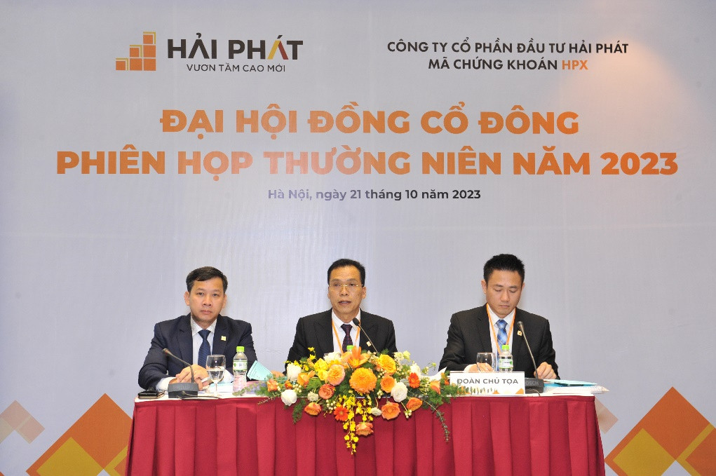 Hải Phát Invest tổ chức thành công ĐHCĐ 2023: Ông Đỗ Quý Hải tiếp tục giữ chức Chủ tịch HĐQT - Ảnh 2.