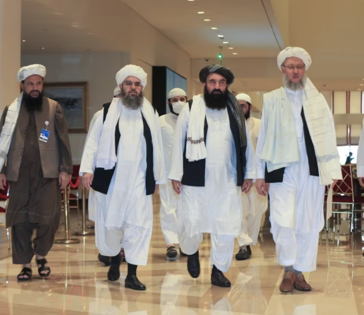 Vén màn vai trò trung gian 'kỳ lạ' của Qatar với Hamas - Ảnh 2. Vén màn vai trò trung gian 'kỳ lạ' của Qatar với Hamas - Ảnh 2.