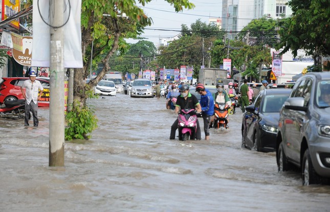 Yêu cầu sớm trình dự án hơn 7.000 tỷ 'lên đời' quốc lộ 91 - Ảnh 2.