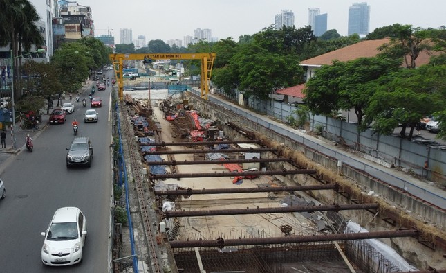 Các ga ngầm metro Nhổn - ga Hà Nội đang thi công ra sao? - Ảnh 7.