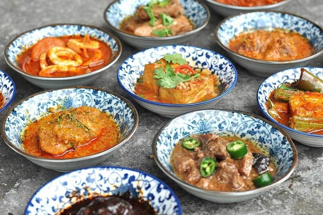 Lạc vào thế giới độc đáo của nền ẩm thực Singapore - Ảnh 1.