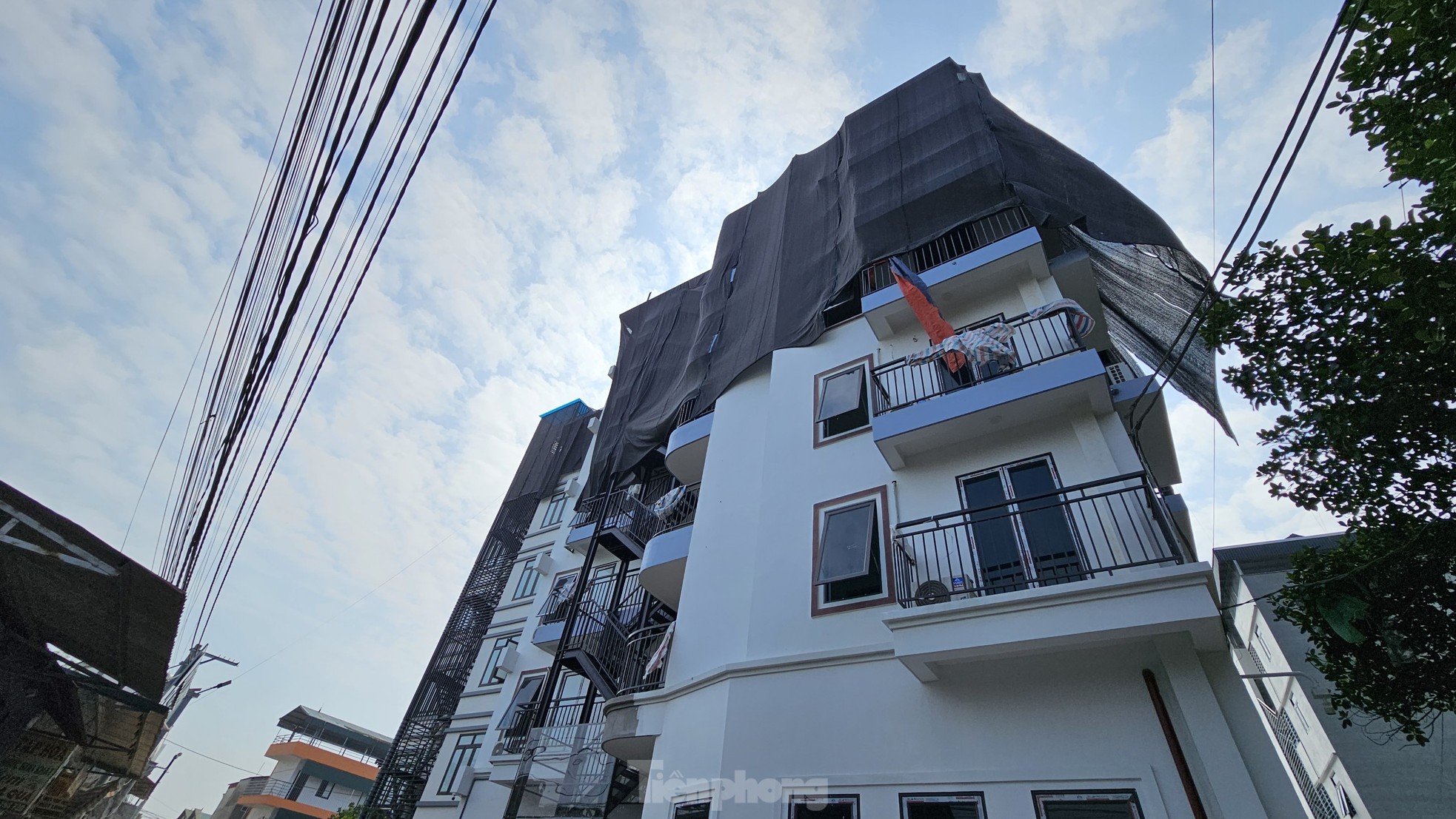Thủ phủ chung cư mini sai phép ngoại thành Hà Nội bất ngờ 'trùm mền' - Ảnh 8.