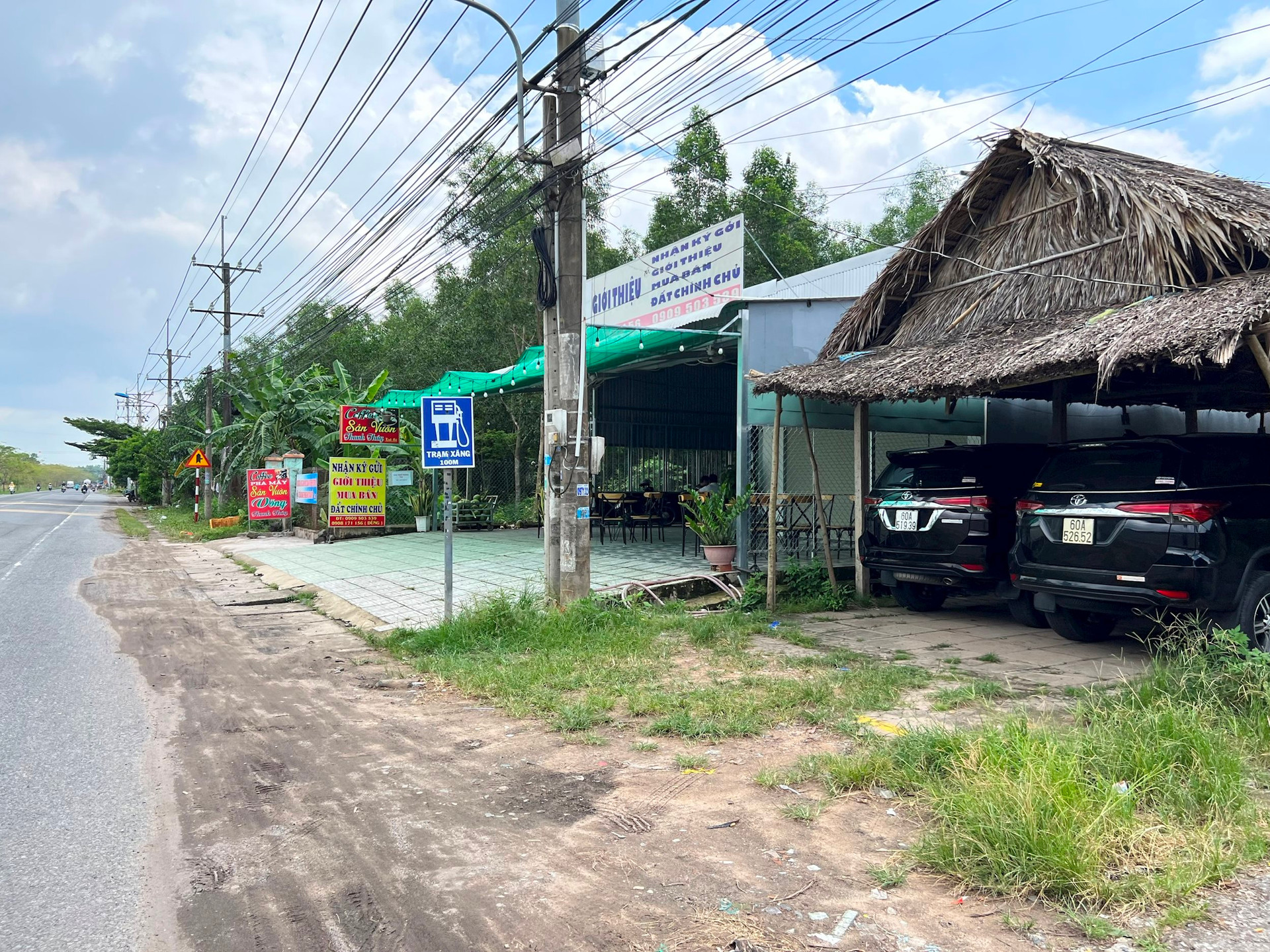 Đây là đáp án cho câu hỏi: Vì sao đồng loạt nhiều giải pháp, bất động sản vẫn “dậm chân tại chỗ”?