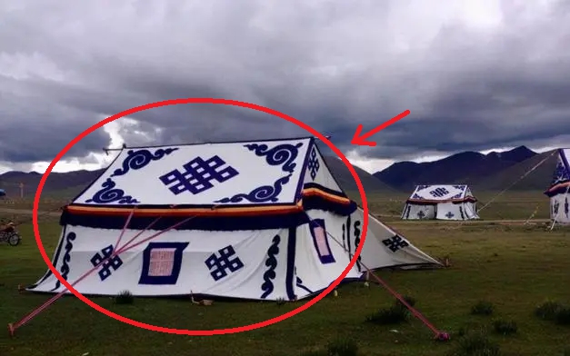 Hướng dẫn viên kỳ cựu nhắc nhở: Du khách tới Tây Tạng tò mò mấy cũng không được tùy tiện bước vào chiếc lều du mục này - Ảnh 5.
