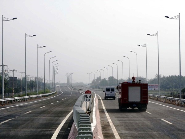 Lập Hội đồng thẩm định Báo cáo nghiên cứu khả thi dự án cao tốc Dầu Giây - Tân Phú - Ảnh 1.