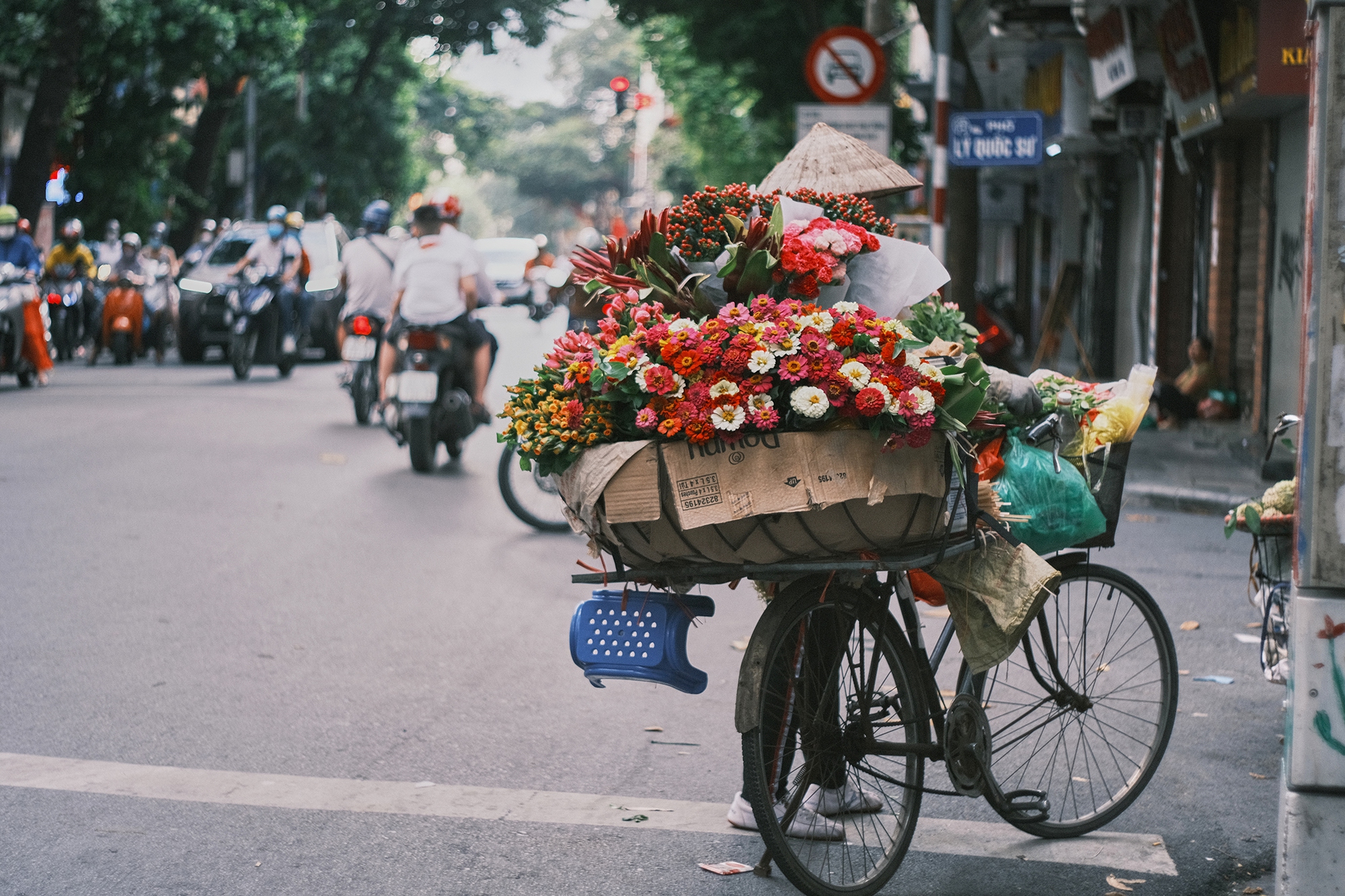 Những trào lưu mùa thu năm nào cũng hot ở Hà Nội, trời mát là dân tình rủ nhau đi &quot;đu trend&quot; ngay - Ảnh 7.