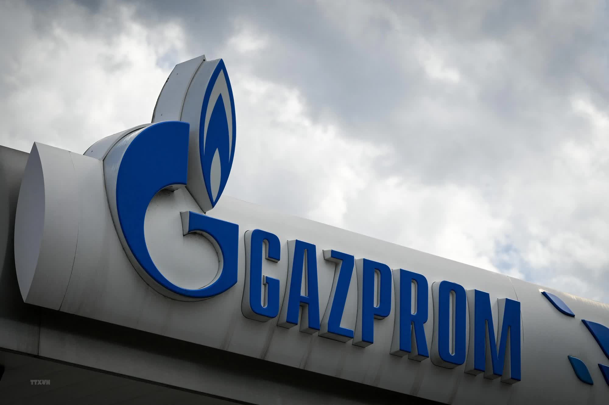 Nước nghèo ở châu Âu vội &quot;quay xe&quot; với Gazprom: Chấp nhận khí đốt Nga với 2 điều kiện - Ảnh 1.