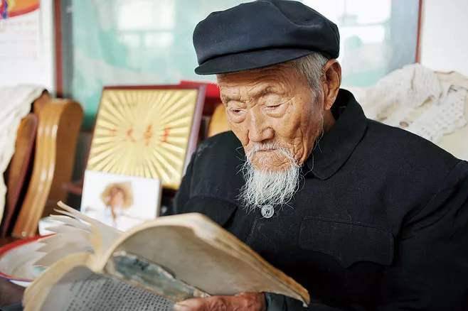 Cụ ông thọ 106 tuổi nhờ 5 bí quyết đơn giản, không phải tập thể dục: Duy trì được thì tốt cả thể chất lẫn tinh thần- Ảnh 1.