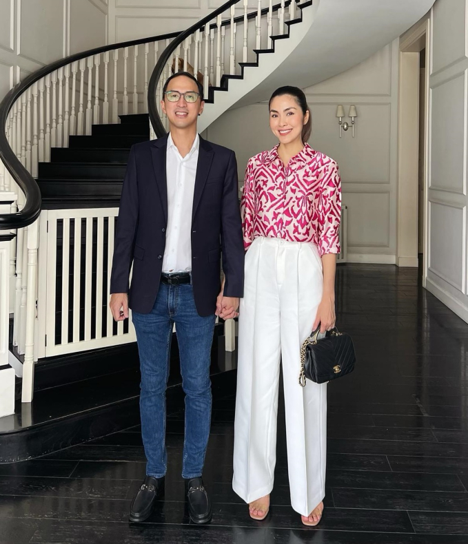 Thời trang cặp đôi sang xịn mịn của Tăng Thanh Hà và Louis Nguyễn - Ảnh 4.
