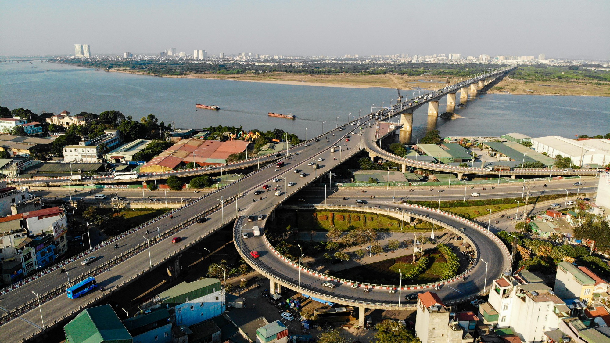 Chiêm ngưỡng loạt cây cầu giúp thay đổi diện mạo Thủ đô - Ảnh 7.