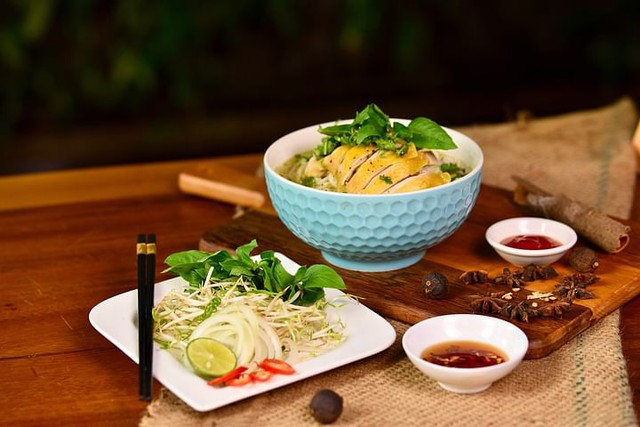 Báo quốc tế gợi ý các món ăn ví như linh hồn của ẩm thực Việt Nam - Ảnh 1.