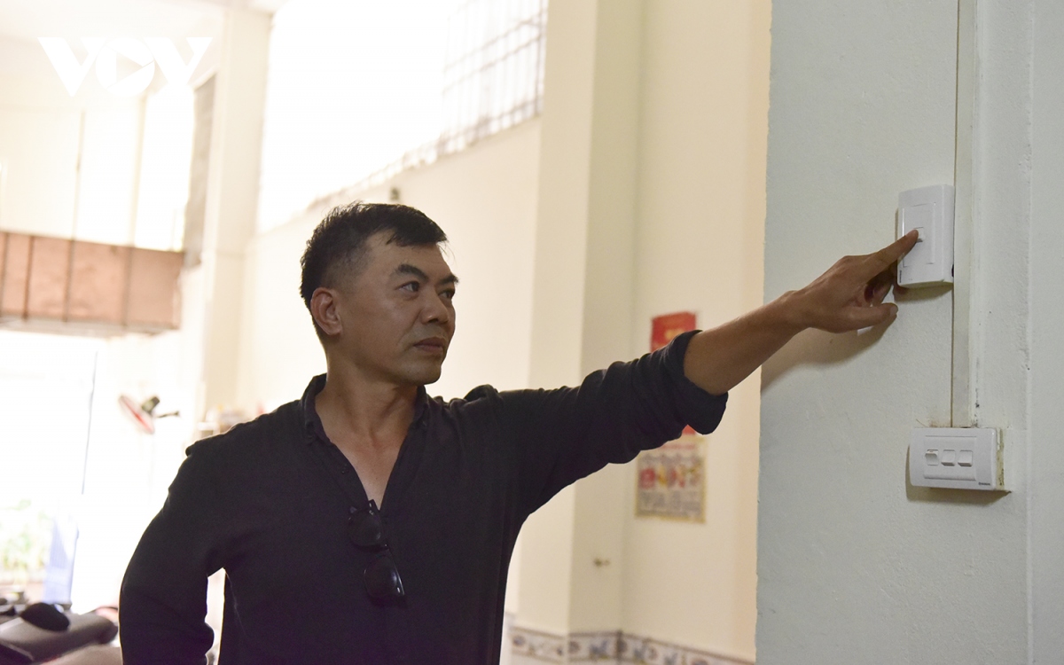 Sau vụ cháy tại Thanh Xuân, nhiều nhà trọ, chung cư mini tăng cường PCCC - Ảnh 3.