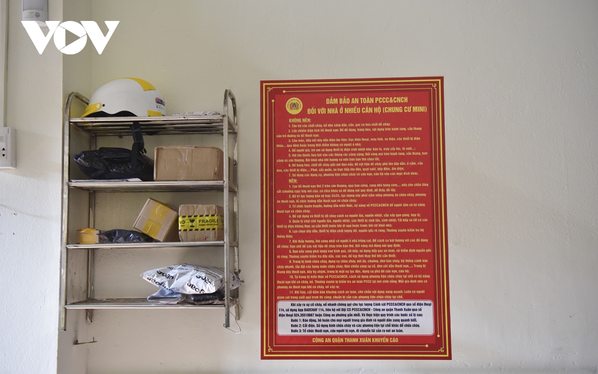 Sau vụ cháy tại Thanh Xuân, nhiều nhà trọ, chung cư mini tăng cường PCCC - Ảnh 8.