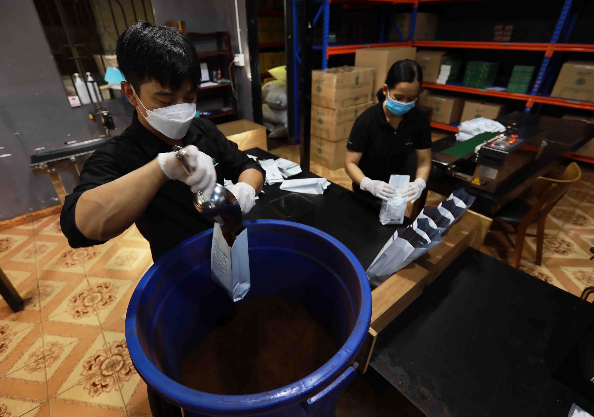 Cơ hội xuất khẩu chính ngạch cà phê sang Trung Quốc - Ảnh 1.