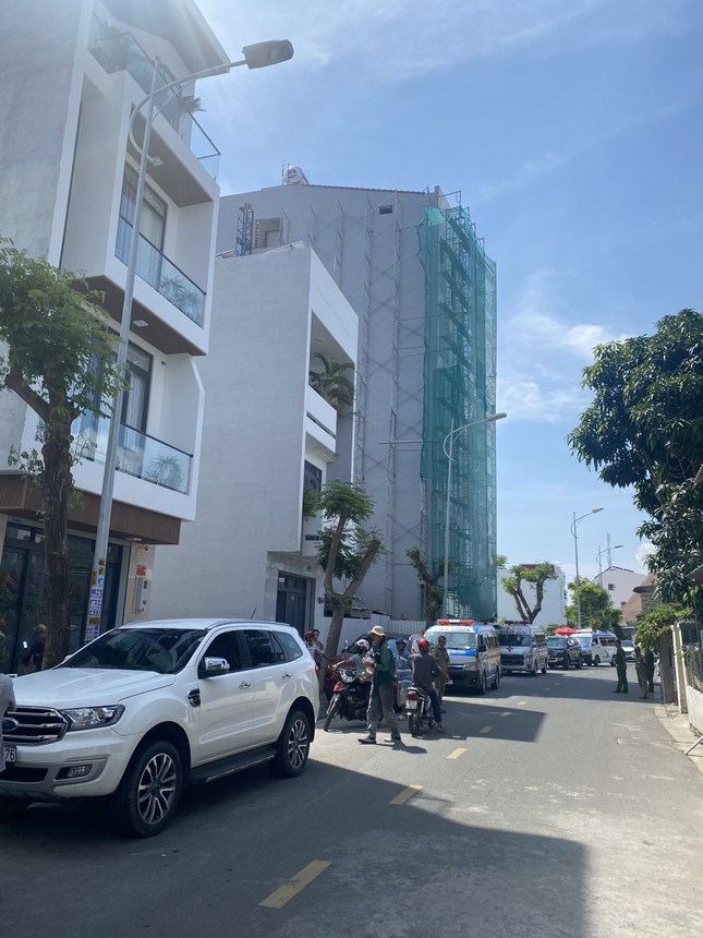 Đứt cáp tời công trình ở Bình Thuận khiến 3 công nhân tử vong - Ảnh 2.