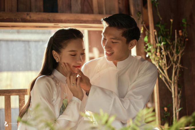 Đoàn Văn Hậu lộ diện bảnh bao, lên siêu xe 5 tỷ đi đón cô dâu Doãn Hải My - Ảnh 7.