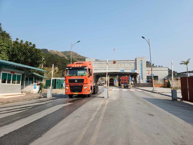Xây dựng Khu kinh tế cửa khẩu trở thành động lực phát triển của tỉnh biên giới Lạng Sơn - Ảnh 5.