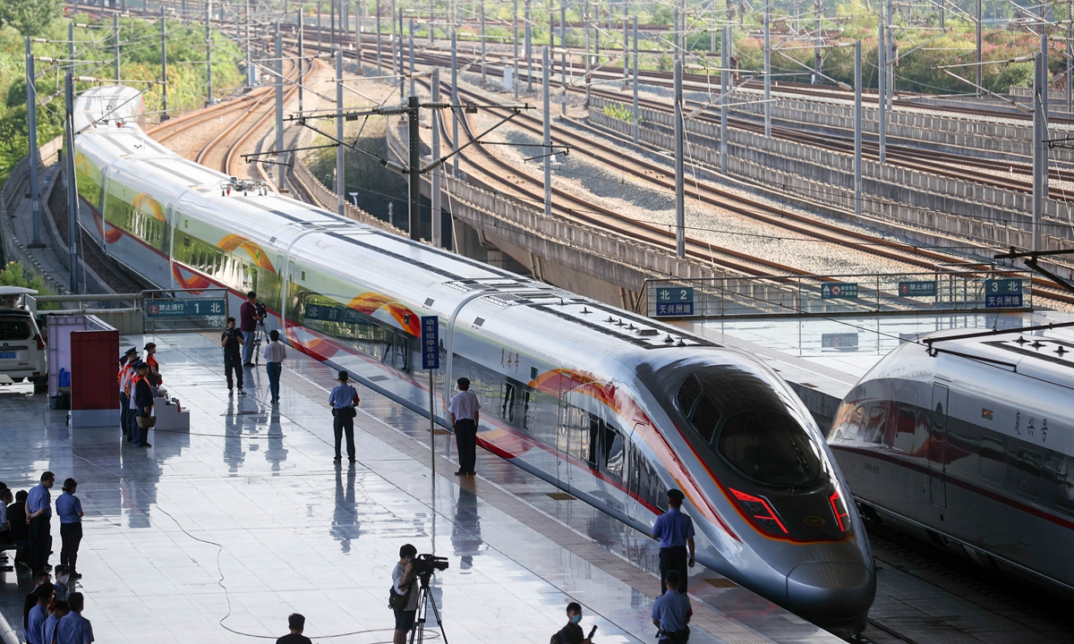 Yêu cầu mới từ Chính phủ với Bộ GTVT về siêu dự án đường sắt tốc độ cao hơn 60 tỷ đô - Ảnh 1.