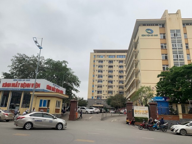 Phó Giám đốc nhà máy gạch ở Quảng Ninh treo cổ tại bệnh viện - Ảnh 1.