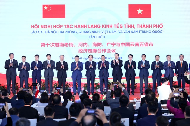 Phó Thủ tướng gợi mở 4 vấn đề để tăng cường hợp tác hành lang kinh tế Việt - Trung - Ảnh 2.