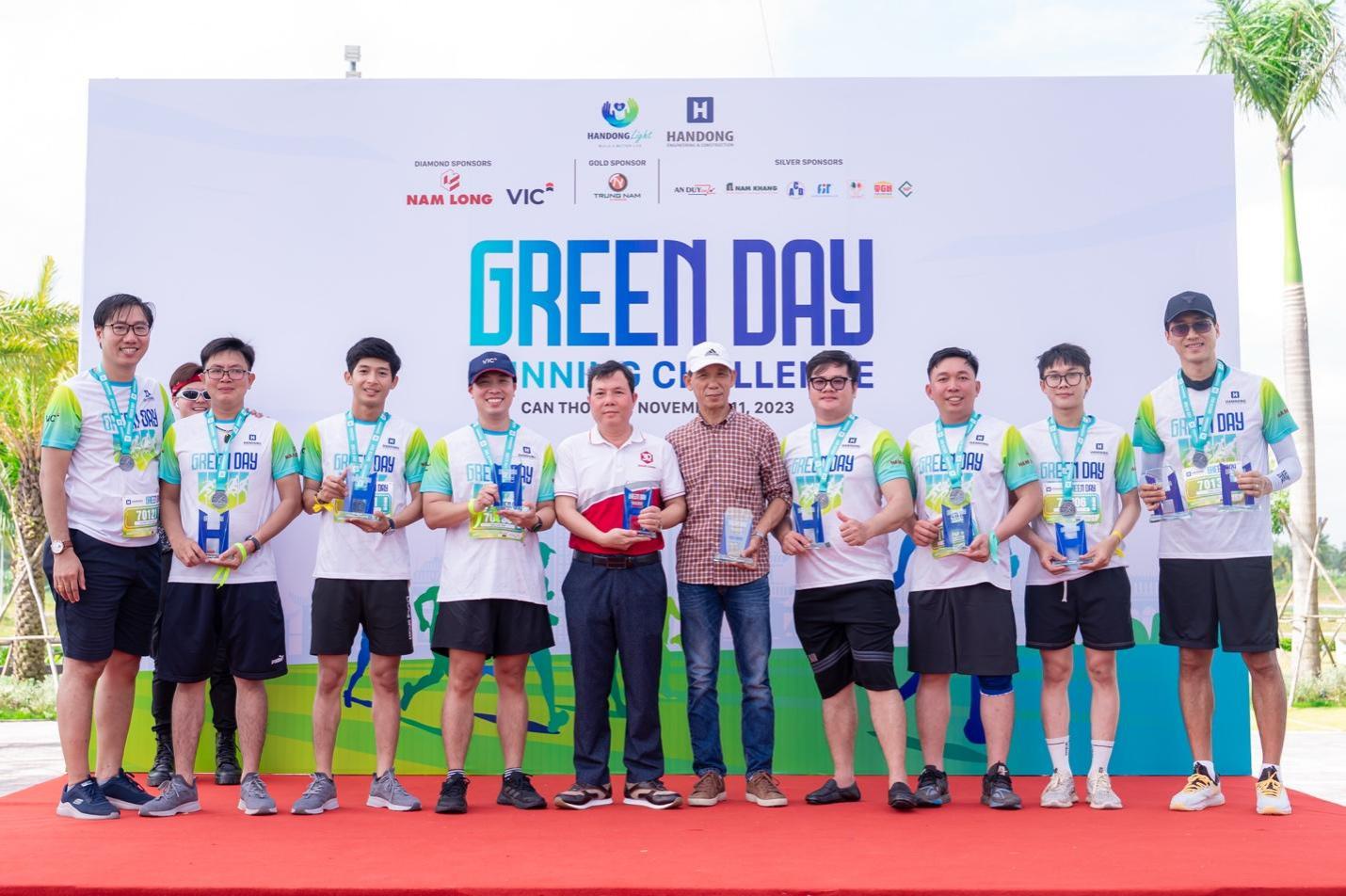 Handong E&C Green Day: Cùng lưu giữ những bước chân xanh - Ảnh 3.