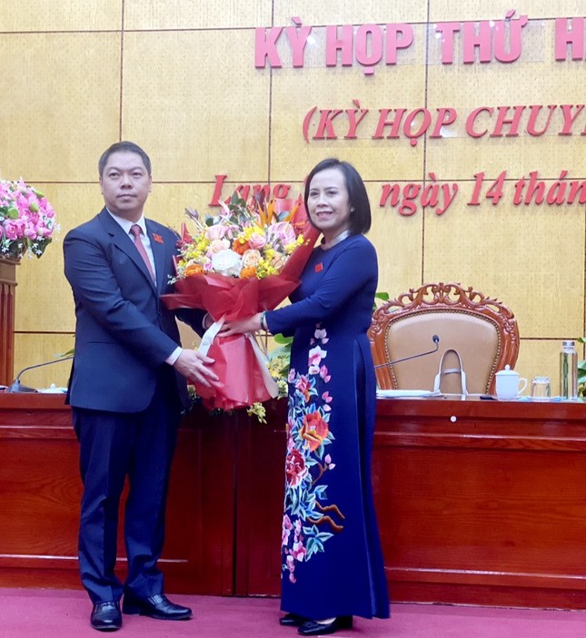 Trưởng Ban Nội chính làm Phó Chủ tịch UBND tỉnh Lạng Sơn - Ảnh 1.