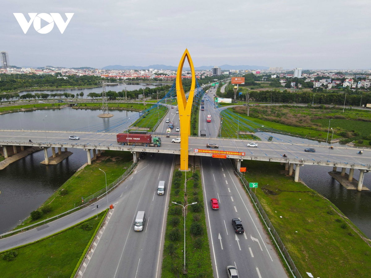 Cận cảnh công trình cầu Bồ Sơn gần 130 tỷ đồng ở Bắc Ninh - Ảnh 2.