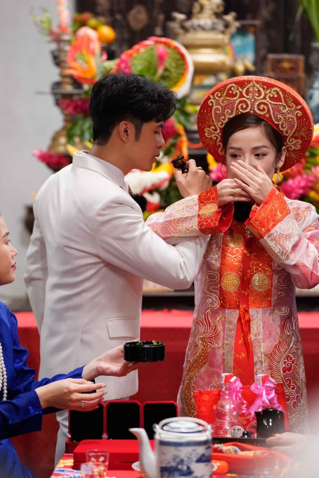 Trước giờ G lễ cưới Puka ở Đồng Tháp: Hé lộ không gian hoành tráng, Lê Dương Bảo Lâm đăng đàn phàn nàn cô dâu - Ảnh 8.