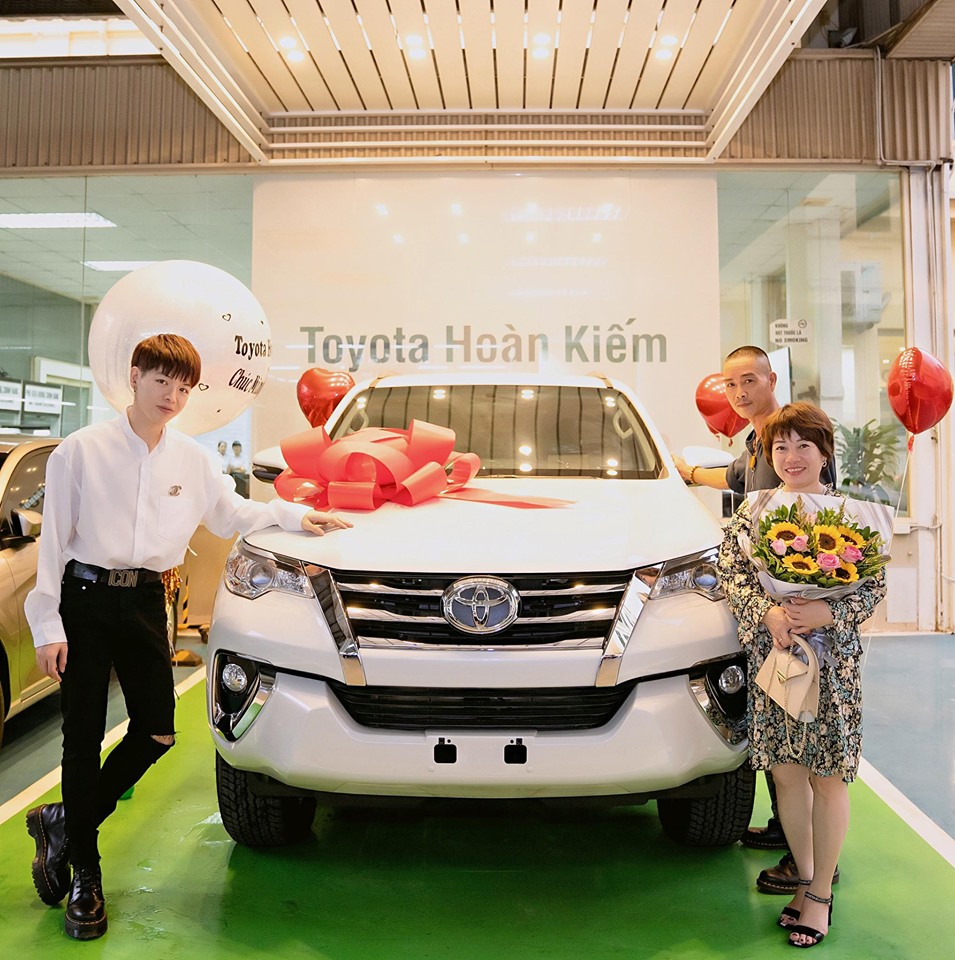 Sau Toyota Fortuner, ca sĩ Đức Phúc tiếp tục chi gần 100 triệu tậu Honda CBR150R tặng bố nhân dịp sinh nhật - Ảnh 4.