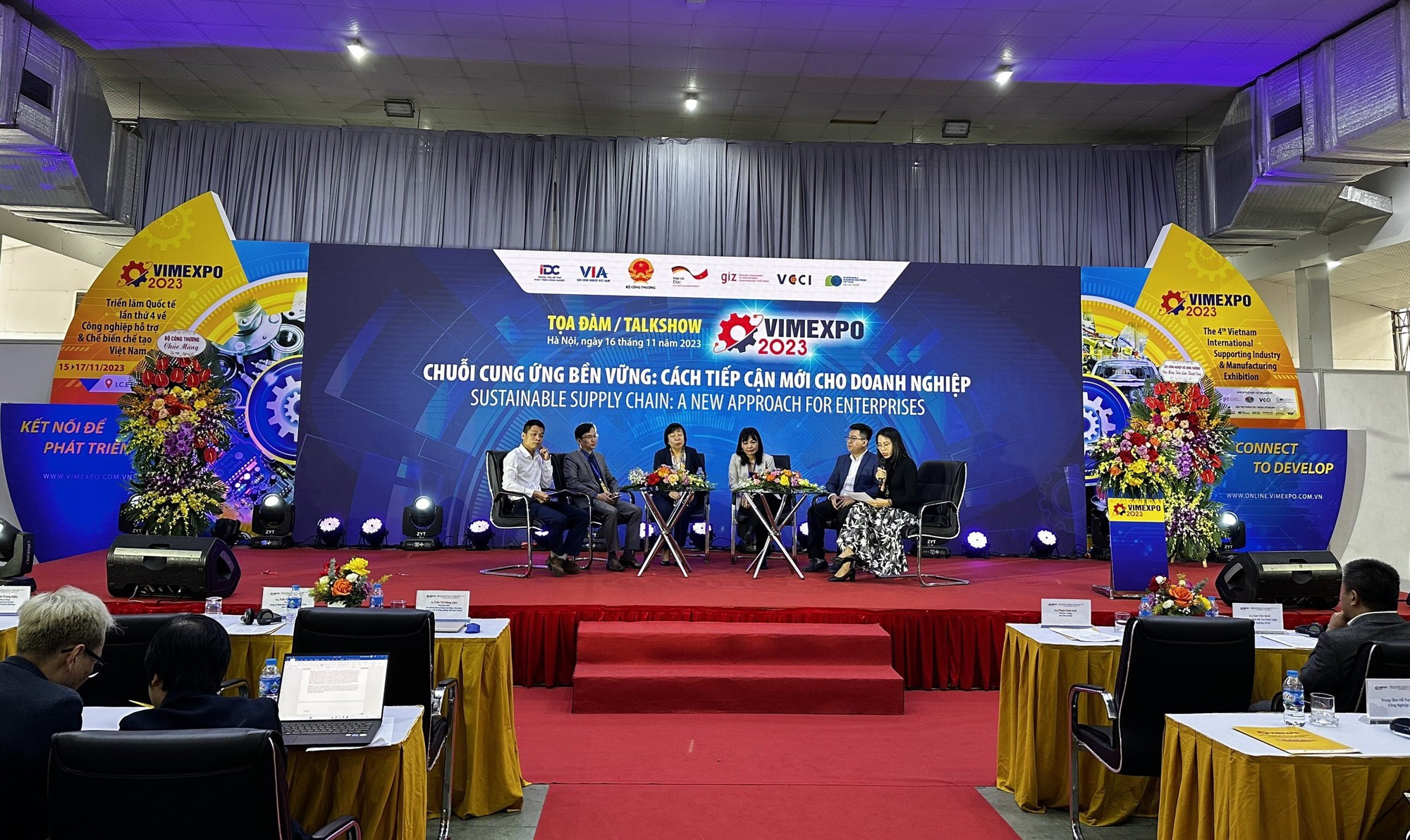 Sự chuyển dịch chuỗi cung ứng: Cơ hội cho doanh nghiệp Việt Nam - Ảnh 1.