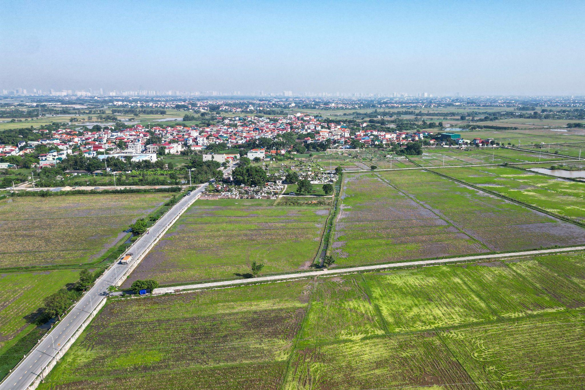 ‏Toàn cảnh khu vực được đề xuất xây dựng sân bay thứ 2 tại Hà Nội - Ảnh 9.