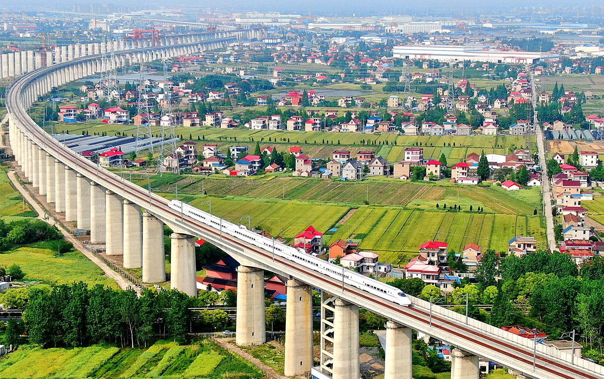 Chuyên gia Nga: "Người Trung Quốc từng nói muốn đưa đường sắt cao tốc vào nước ta, sao giờ chỉ còn tiếng gió"? - Ảnh 4.