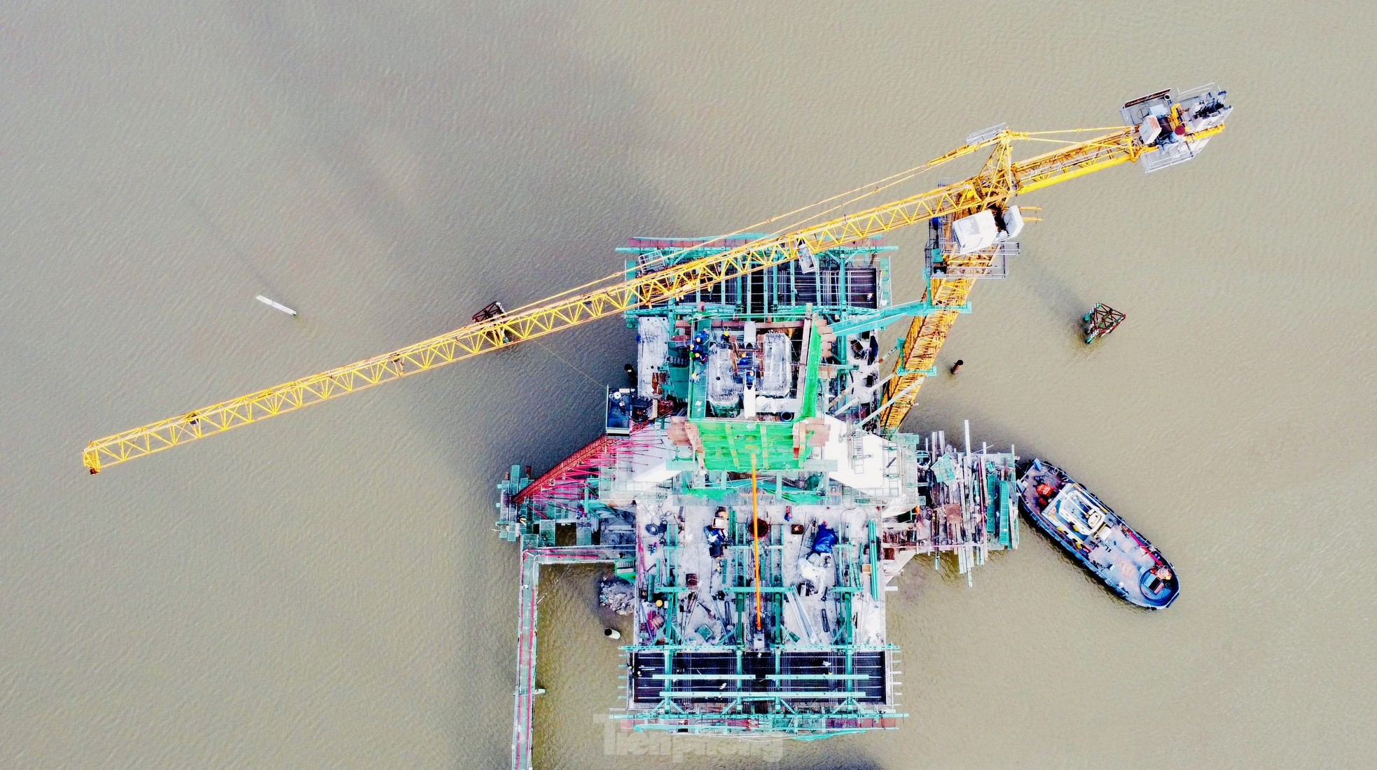 Cầu dây văng trị giá gần 1.500 tỷ đồng nối Bắc Giang - Hải Dương sắp thành hình - Ảnh 7.