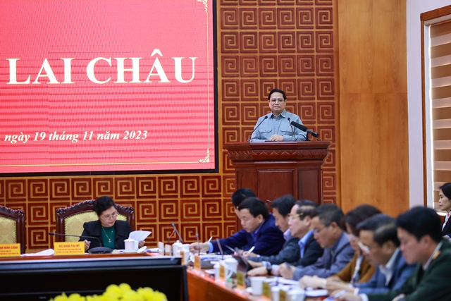 Thủ tướng: Làm bằng được các công trình hạ tầng lớn để kết nối Lai Châu với trong nước và quốc tế - Ảnh 9.