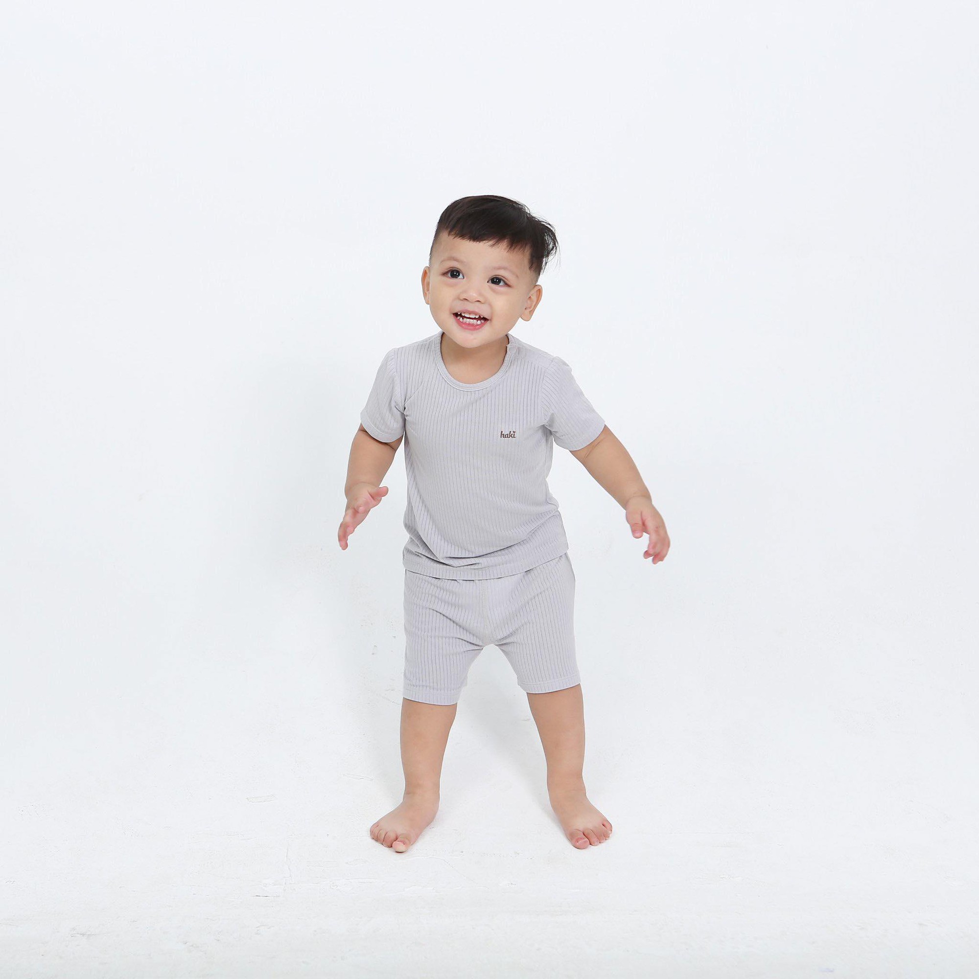 Bộ đồ đặc biệt lọt Top “Hàng Việt Nam được người tiêu dùng yêu thích”: Làm từ chất liệu ít ai ngờ đến - Ảnh 5. Bộ đồ đặc biệt lọt Top “Hàng Việt Nam được người tiêu dùng yêu thích”: Làm từ chất liệu ít ai ngờ đến - Ảnh 5.