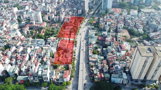 Hà Nội dừng dự án cao ốc tuyến đường 'băm nát' quy hoạch Lê Văn Lương - Ảnh 1.