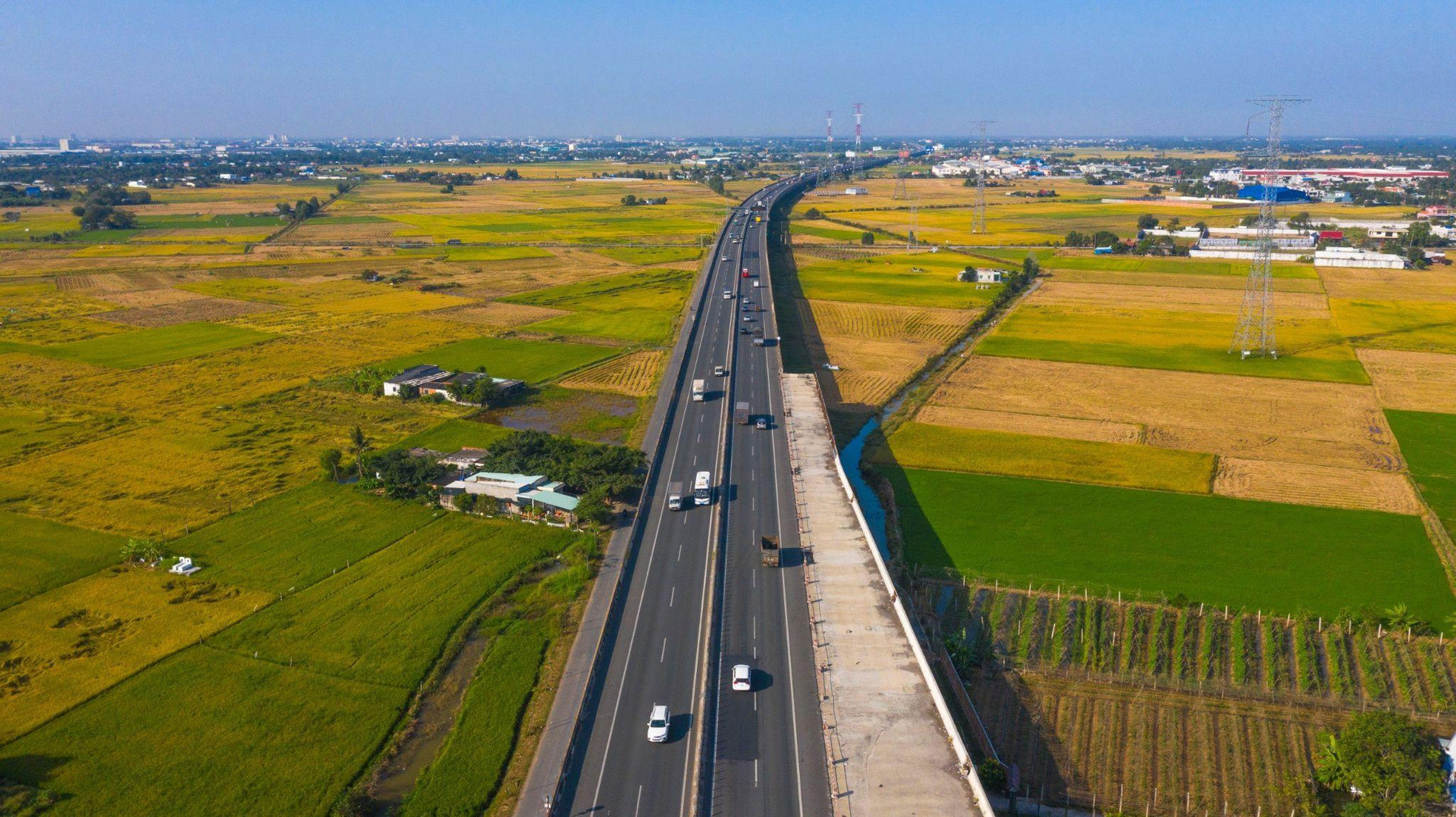 ‏Đường cao tốc đầu tiên của Việt Nam bây giờ ra sao? - Ảnh 5.